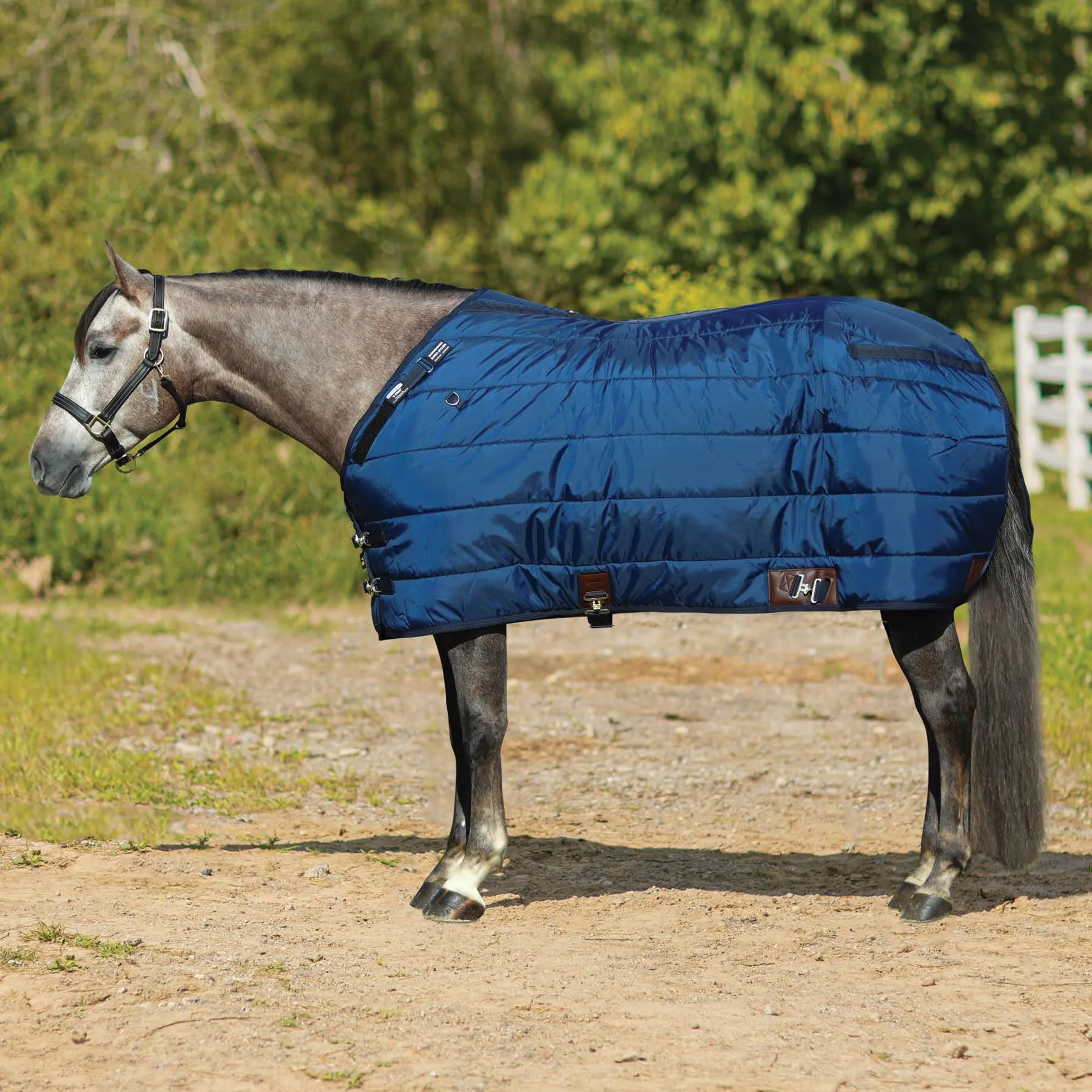 Adjusta-Fit Dura-Nylon V-Free Ocala Leg Strap Open Front Horse Stable Blanket - Midweight 4 Adjusta-Fit Dura-Nylon V-Free Ocala Leg Strap Open Front Horse Stable Blanket - Midweight - Image 2