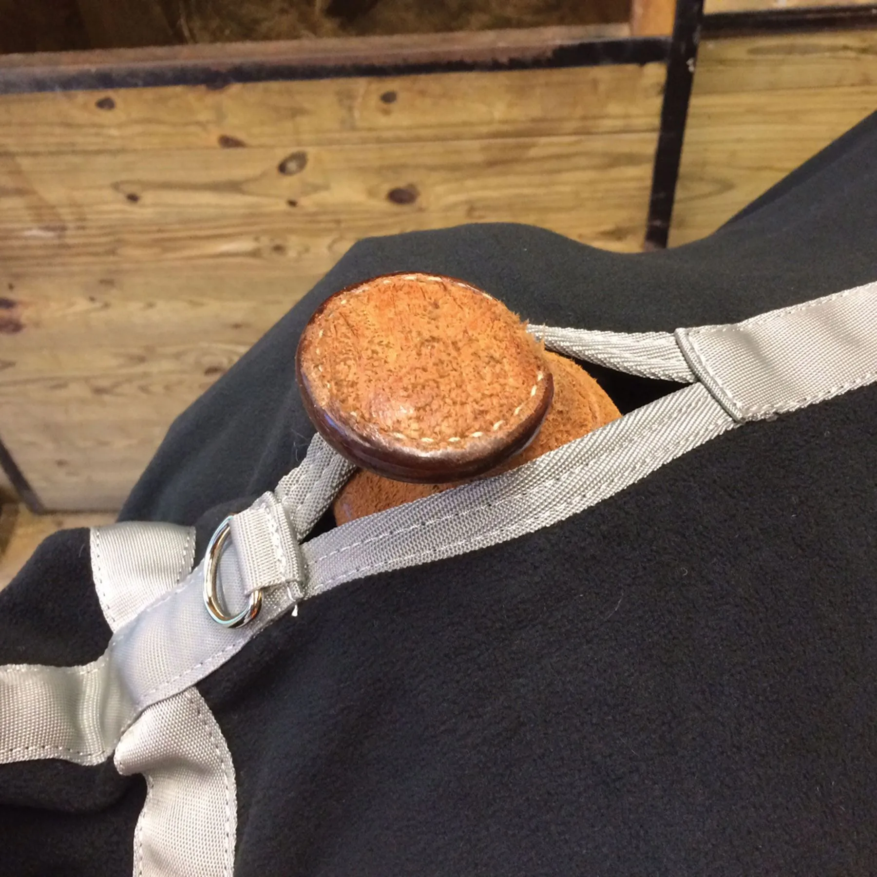 Dura-Tech® Western Performance Contour Fleece Cooler 4 Dura-Tech® Western Performance Contour Fleece Cooler - Image 2