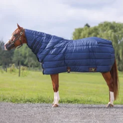 Adjusta-fit Dura-nylon V-free Westcoast Combo Medium Weight Horse Stable Blanket -Schneiders Shop 41638 feature i overlay