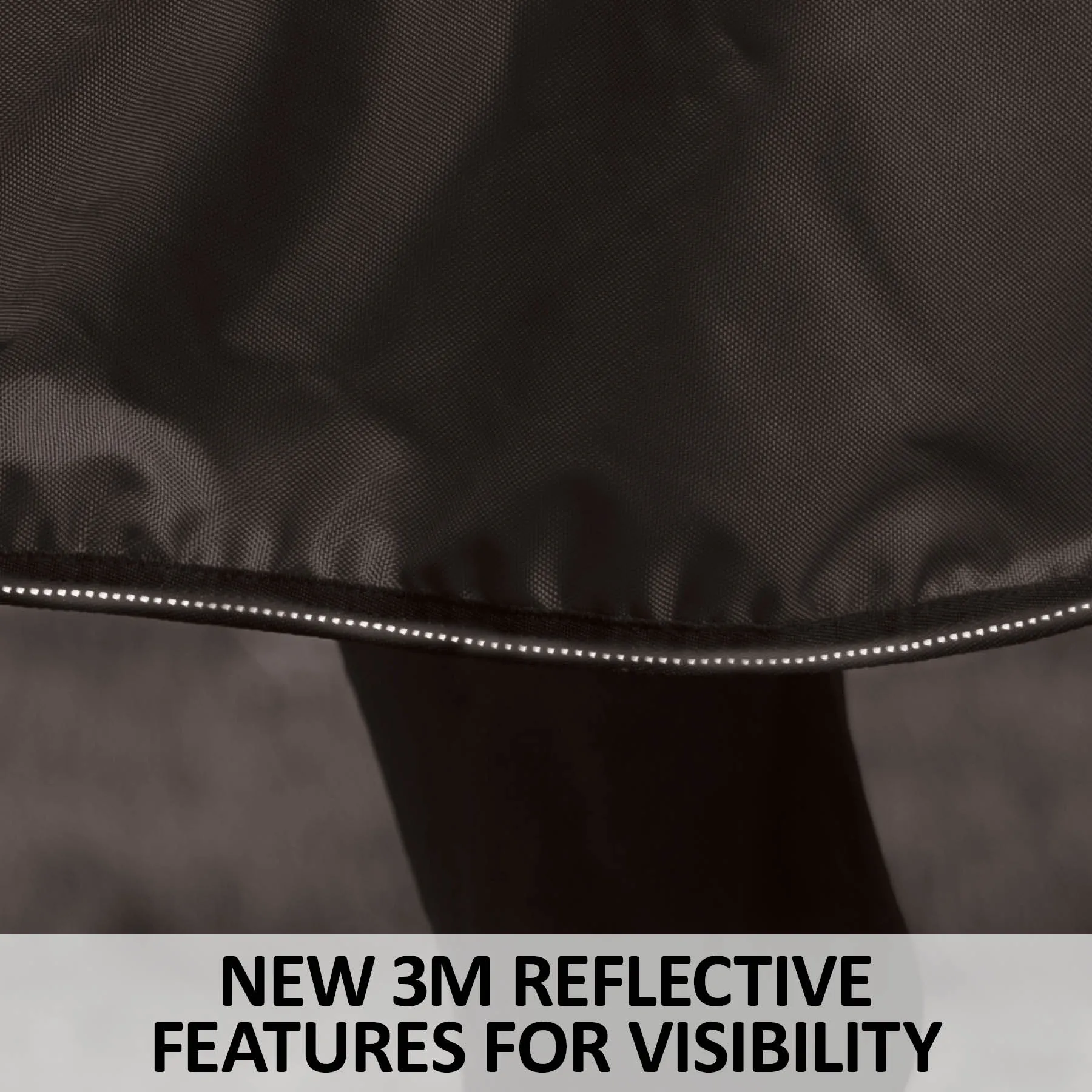 StormShield® Contour Collar SilverTek™ Surcingle 220g Medium Weight Turnout Blanket 14 StormShield® Contour Collar SilverTek™ Surcingle 220g Medium Weight Turnout Blanket - Image 12